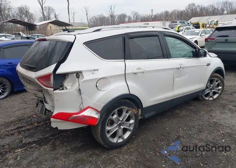 2015 Ford Escape Titanium z USA, uszkodzony, nr VIN 1FMCU9J94FUC39096